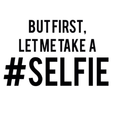 25 Funny Selfie Quotes to Never Miss! - EnkiQuotes